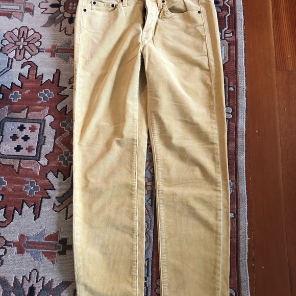 NWOT 2/$40! Gap Sexy Boyfriend Corduroys - Picture 3 of 3